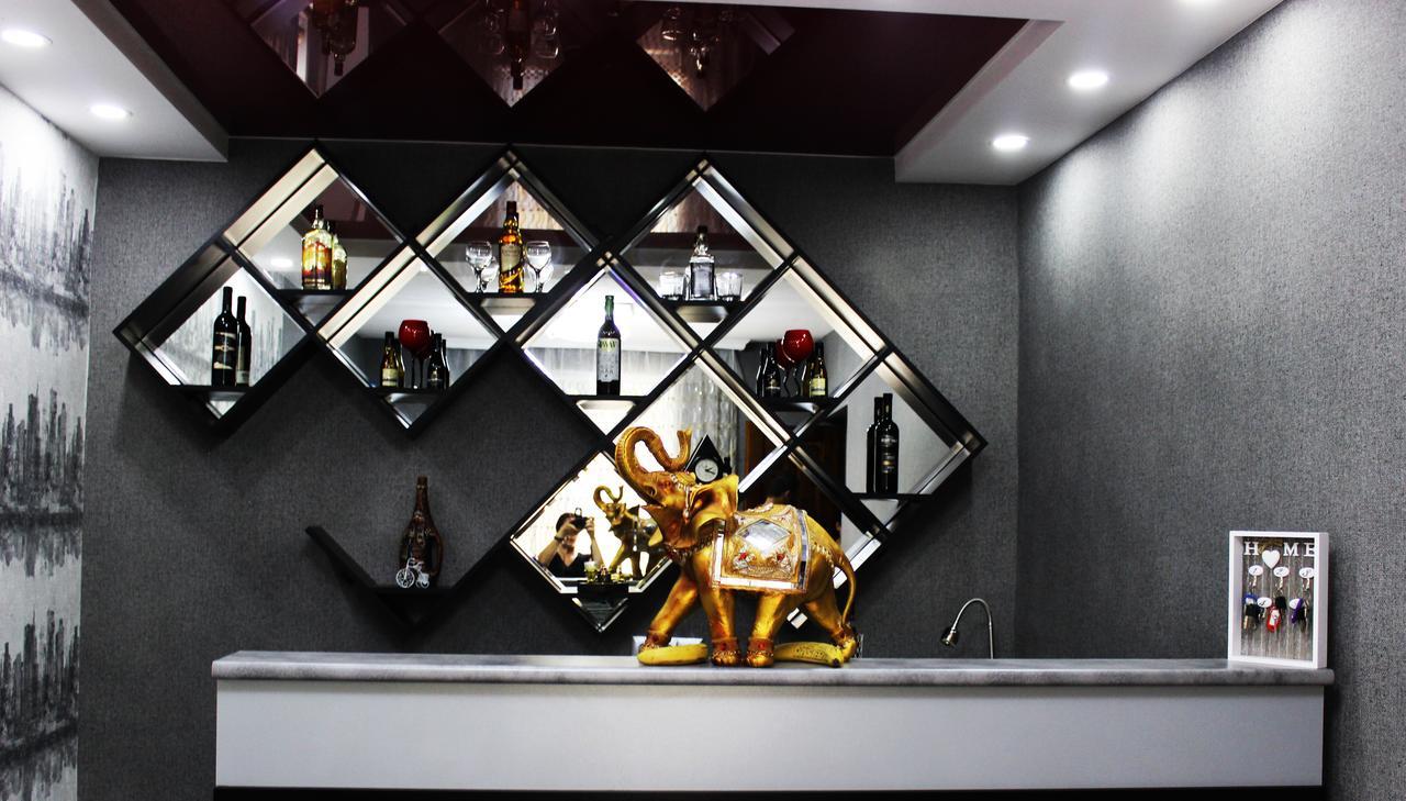 Golden Way Hotell Tbilisi Eksteriør bilde