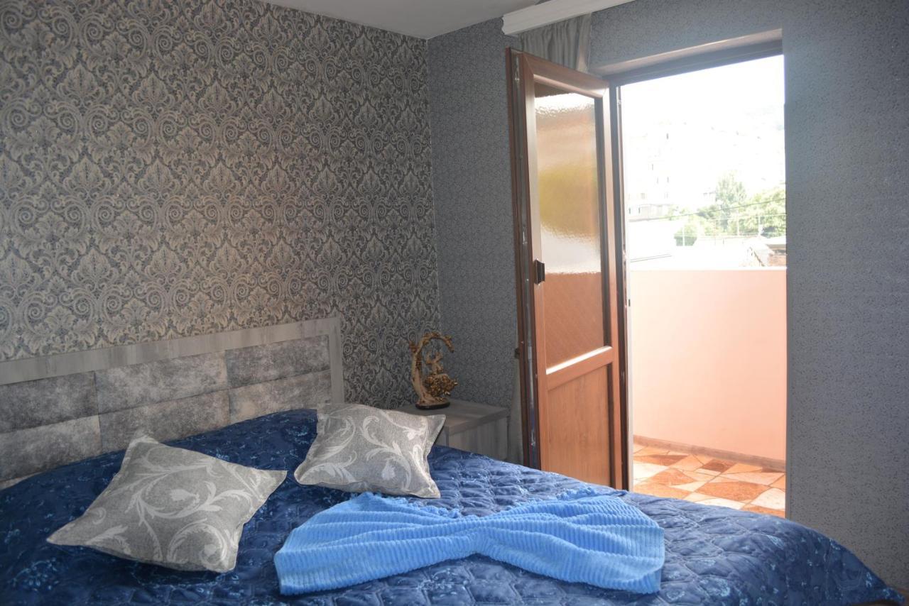 Golden Way Hotell Tbilisi Eksteriør bilde