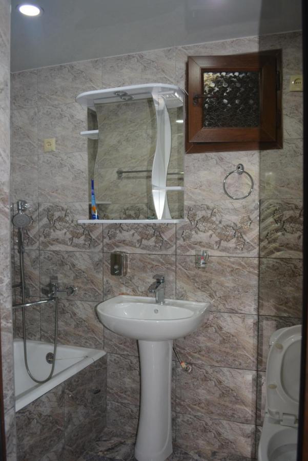 Golden Way Hotell Tbilisi Eksteriør bilde